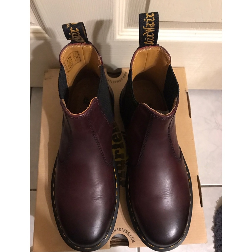 Dr Marten 2976 Chelsea Boots